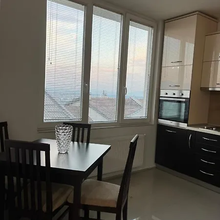 Stesimo Lux View